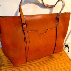 Woman’s purse brown